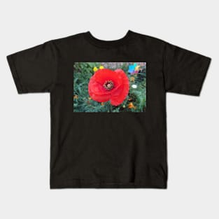 Red poppy photo Kids T-Shirt